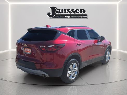 Used 2021 Chevrolet Blazer LT AWD/4WD image 5