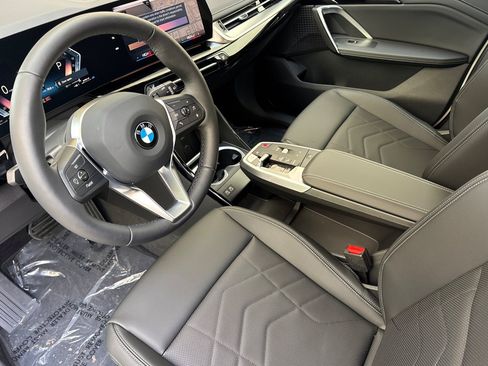 Used 2026 BMW X1 xDrive28i w/ Convenience Package AWD/4WD image 4
