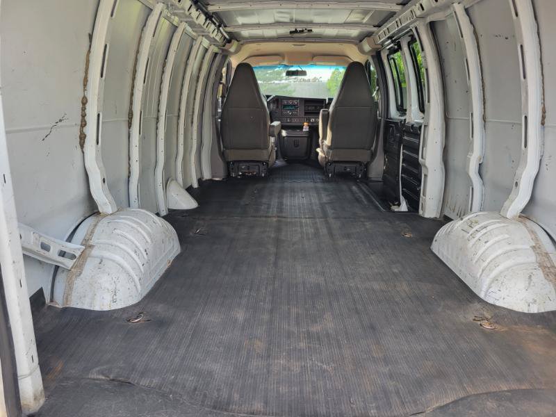 Used 2020 Chevrolet Express 2500 Extended w/ Communications Package RWD image 17