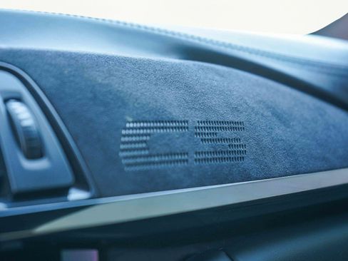 Used 2019 BMW M4 CS image 24