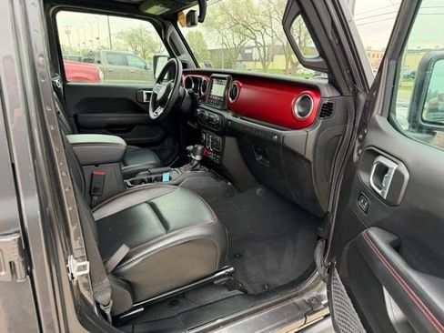 Used 2023 Jeep Wrangler Unlimited Rubicon w/ Xtreme Recon 35" Tire Package image 14