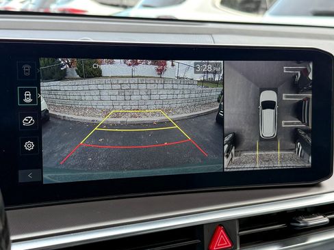 Certified 2025 Kia Sorento SX Prestige image 20