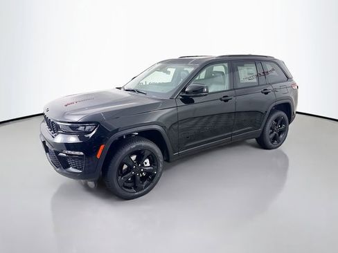 New 2025 Jeep Grand Cherokee Limited image 3