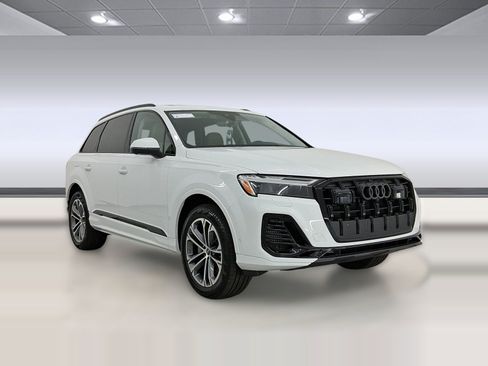 Certified 2026 Audi Q7 3.0T Premium w/ Convenience Plus Package AWD/4WD image 7