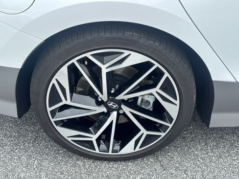 Certified 2023 Hyundai Ioniq 6 SEL w/ Cargo Package image 17