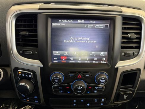 Used 2019 RAM 1500 Big Horn AWD/4WD image 38