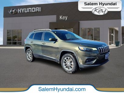 Used 2019 Jeep Cherokee Latitude Plus w/ Cold Weather Group