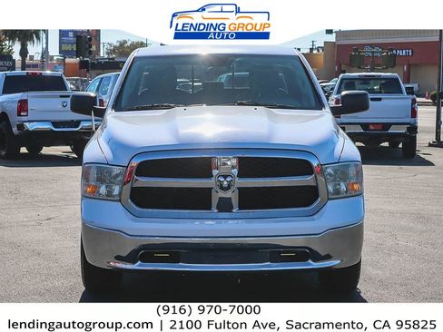 Used 2017 RAM 1500 Classic SLT image 6