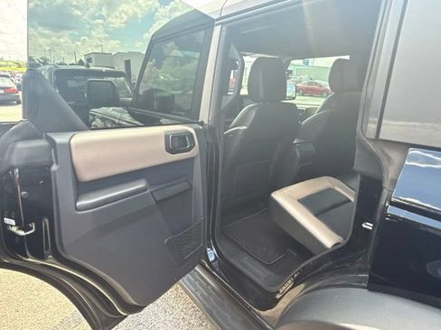 Used 2024 Ford Bronco Wildtrak AWD/4WD image 13