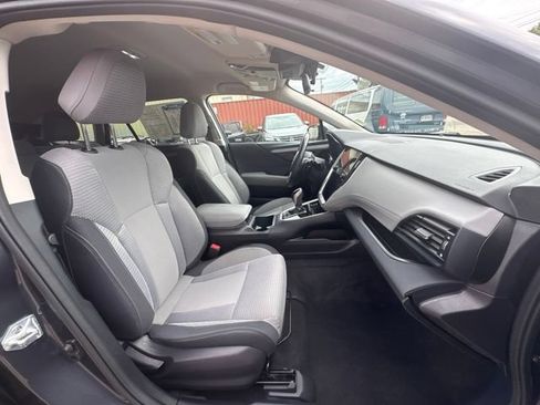 Used 2023 Subaru Outback Premium AWD/4WD image 14