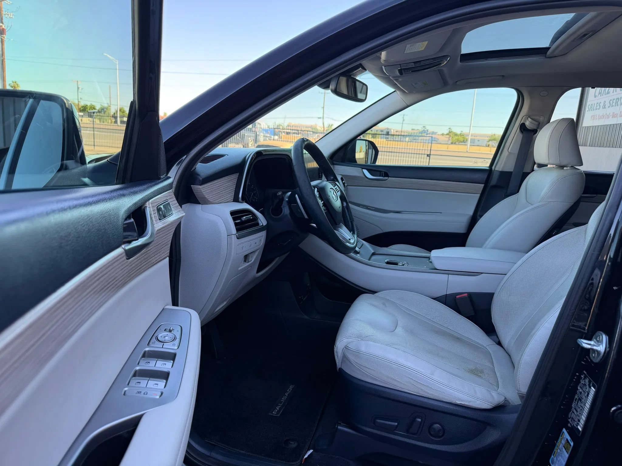 Used 2021 Hyundai Palisade SEL w/ Premium Package AWD/4WD image 18