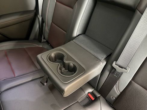 Certified 2025 Chevrolet Blazer RS w/ Enhanced Convenience Package image 32