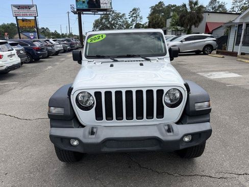 Used 2021 Jeep Wrangler Unlimited Sport AWD/4WD image 2