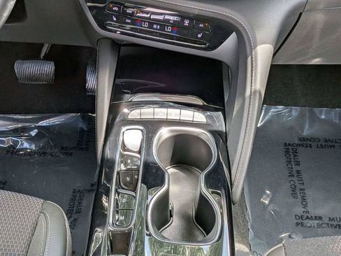 Used 2022 Buick Envision Preferred FWD image 20