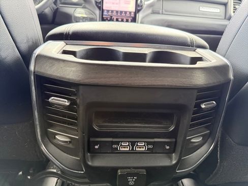 Used 2025 RAM 2500 Laramie AWD/4WD image 30