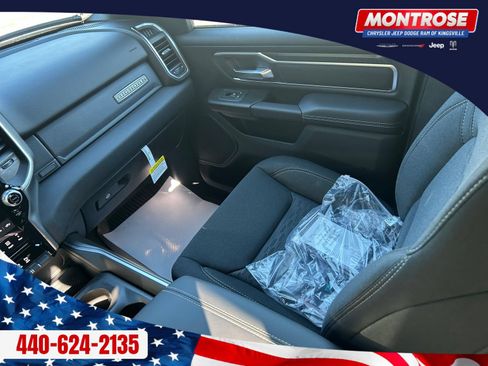 New 2026 RAM 1500 4x4 Crew Cab image 27