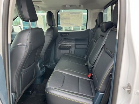 New 2025 Ford Maverick Lobo image 5