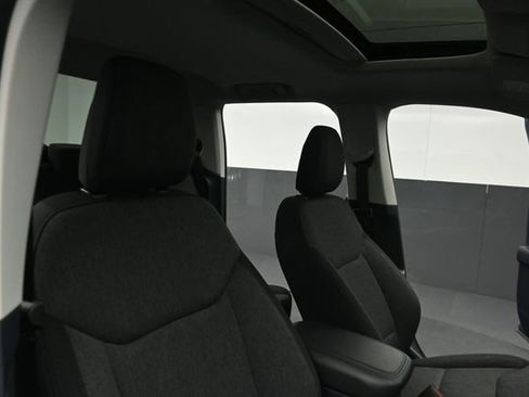 Certified 2025 Ford Maverick XLT w/ XLT Luxury Package AWD/4WD image 31