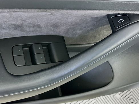 Used 2021 Tesla Model 3 Standard Range Plus image 15