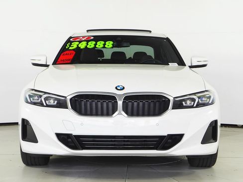 Used 2024 BMW 330i Sedan w/ Convenience Package RWD image 3