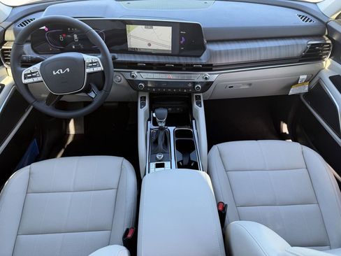 New 2025 Kia Telluride EX w/ EX Captain's Chair Package image 13