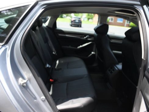 Used 2018 Honda Accord EX-L image 21