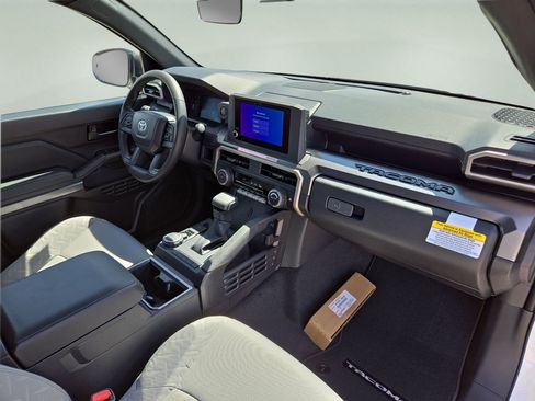 New 2026 Toyota Tacoma SR5 AWD/4WD image 27