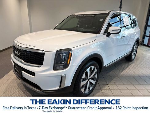 Used 2022 Kia Telluride S image 1
