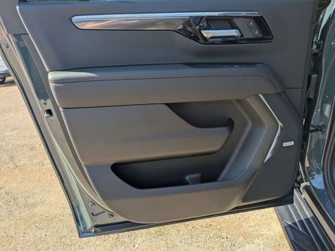 New 2026 Chevrolet Suburban RST w/ Comfort Package image 26