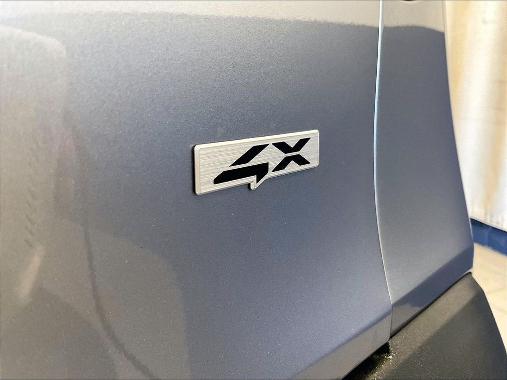 Used 2024 Kia Seltos LX AWD/4WD image 29