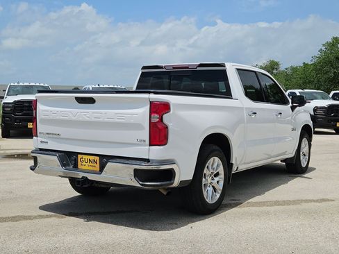 Used 2019 Chevrolet Silverado 1500 LTZ w/ LTZ Texas Edition RWD image 3
