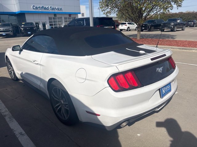 Used 2016 Ford Mustang Premium RWD image 5