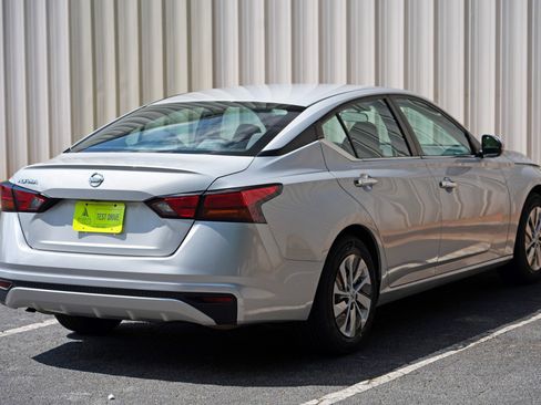 Used 2021 Nissan Altima 2.5 S FWD image 44