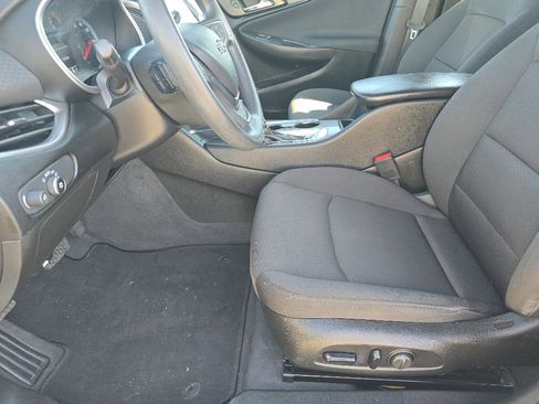 Used 2019 Chevrolet Malibu LS w/ Driver Confidence Package image 12