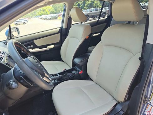 Used 2017 Subaru Crosstrek 2.0i Limited AWD/4WD image 11