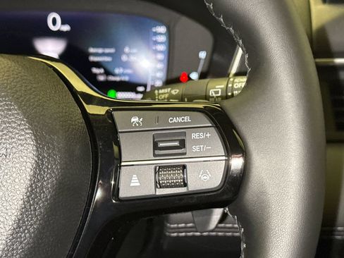 New 2026 Honda Pilot Touring image 32