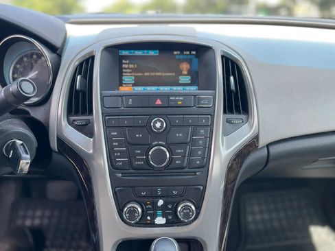 Used 2012 Buick Verano Convenience FWD image 17
