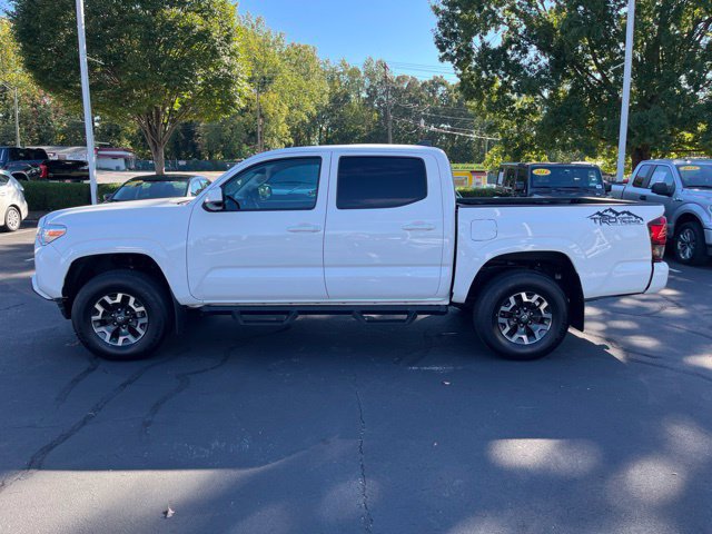 Used 2023 Toyota Tacoma SR AWD/4WD image 12
