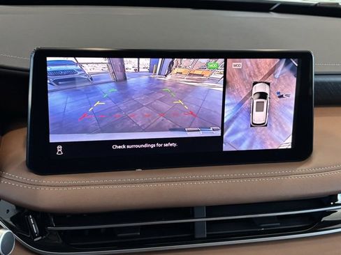 Used 2023 INFINITI QX60 Sensory w/ Vision Package image 33