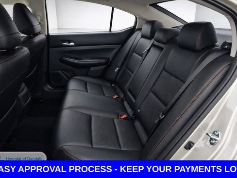 Used 2023 Nissan Altima 2.5 SR FWD image 14