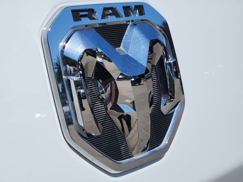 Used 2024 RAM 2500 Big Horn image 10
