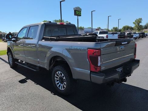 Used 2022 Ford F350 Lariat AWD/4WD image 5