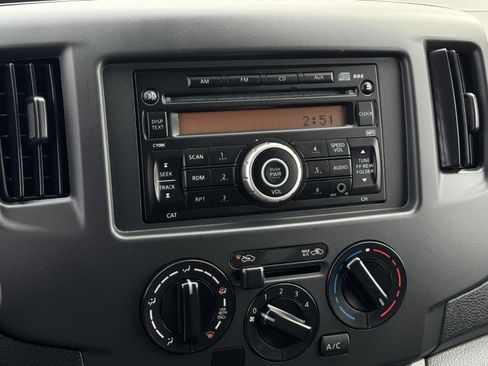 Used 2017 Chevrolet City Express LS w/ Appearance Package image 17