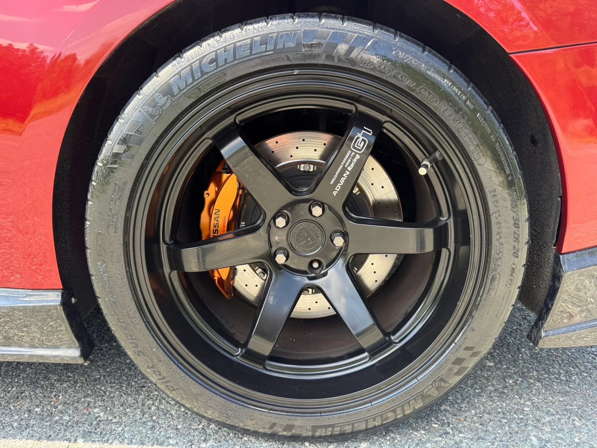 Used 2016 Nissan GT-R Premium AWD/4WD image 33