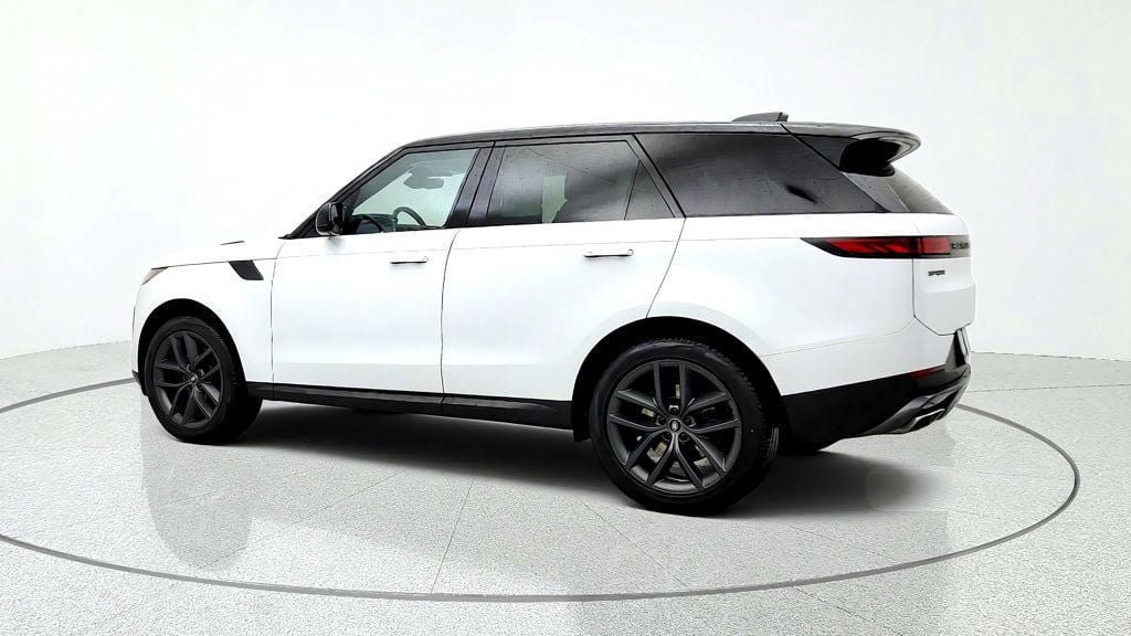 Used 2023 Land Rover Range Rover Sport SE AWD/4WD image 7