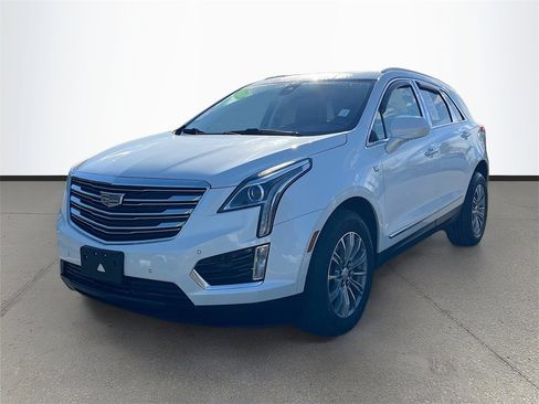 Used 2019 Cadillac XT5 Luxury image 3