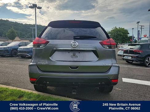 Used 2018 Nissan Rogue SV AWD/4WD image 28