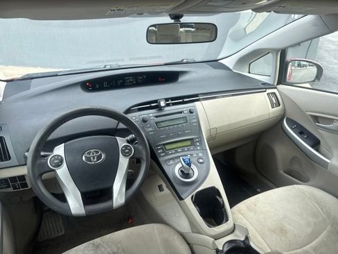 Used 2011 Toyota Prius Two FWD image 18