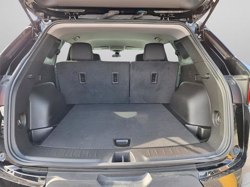 Used 2025 Chevrolet Blazer LT image 24