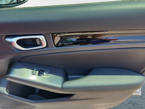 Certified 2024 Honda Civic Sport Touring image 20
